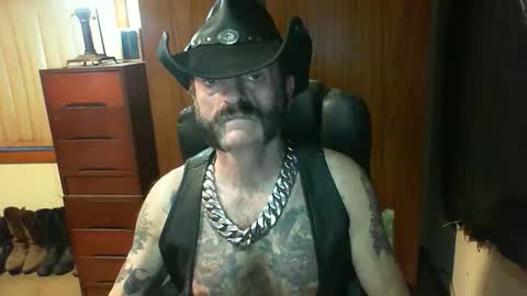 Snapshot of leathergreaser chatting on 17, 1, 2026 leathergreaser online show from 17, 1, 2026