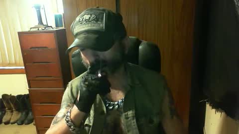 Snapshot of leathergreaser chatting on 1, 2, 2026 leathergreaser online show from 1, 2, 2026