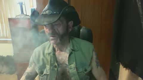 Snapshot of leathergreaser chatting on 9, 2, 2026 leathergreaser online show from 9, 2, 2026