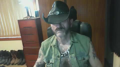 Snapshot of leathergreaser chatting on 17, 2, 2026 leathergreaser online show from 17, 2, 2026