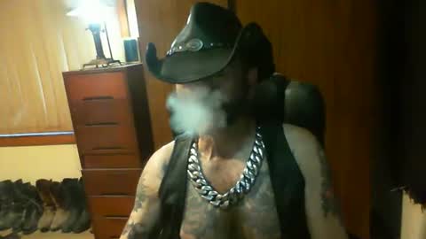 Snapshot of leathergreaser chatting on 2, 3, 2026 leathergreaser online show from 2, 3, 2026