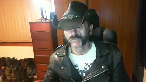 leathergreaser online show from 21, 5, 2026