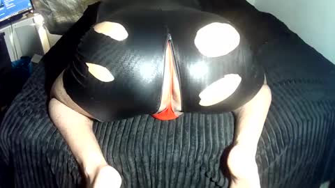 Snapshot of leatherman31 chatting on 16, 3, 2026 leatherman31 online show from 16, 3, 2026