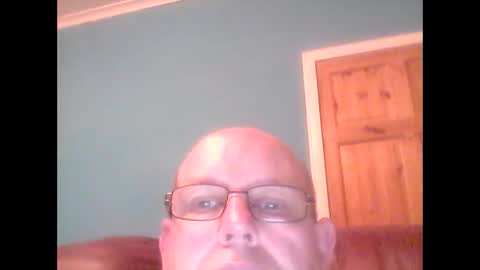 leatherpants68 online show from 25, 9, 2025