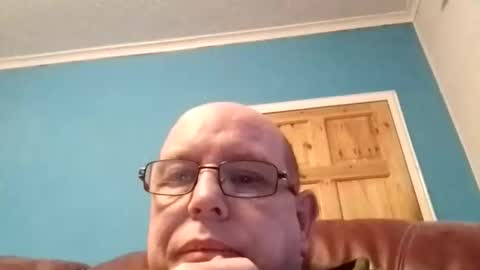 leatherpants68 online show from 10, 1, 2026