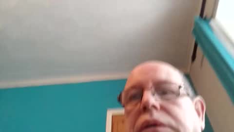 leatherpants68 online show from 1, 2, 2026