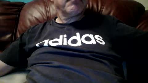 Snapshot of leatherpants68 chatting on 5, 8, 2026 leatherpants68 online show from 5, 8, 2026
