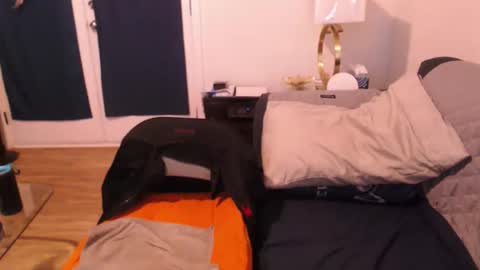 Ebony DeafGuy online show from 4, 11, 2025