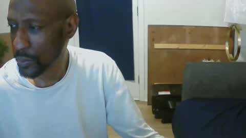 Snapshot of leeguy_hugedick chatting on 28, 5, 2026 Ebony DeafGuy online show from 28, 5, 2026