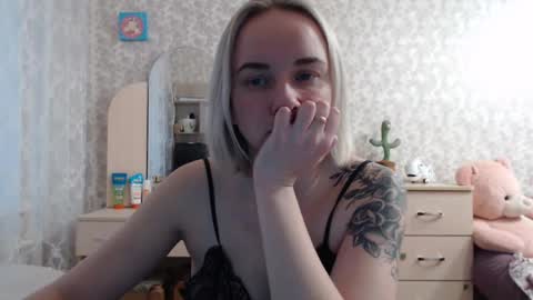 leggywily25 online show from 12, 12, 2024