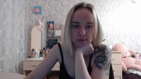 leggywily25 online show from 12, 3, 2025