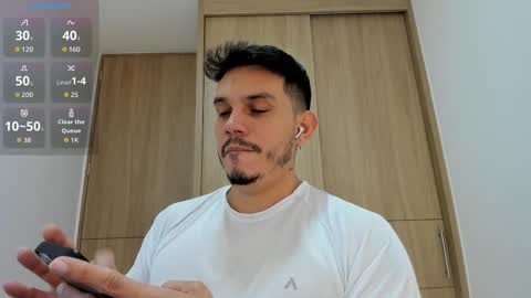 Alejandro online show from 8, 11, 2025