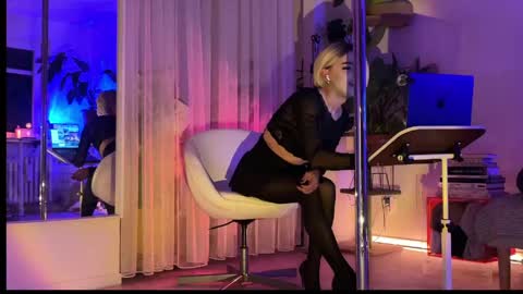 Snapshot of legsylegsinton chatting on 16, 5, 2026 legsylegsinton online show from 16, 5, 2026