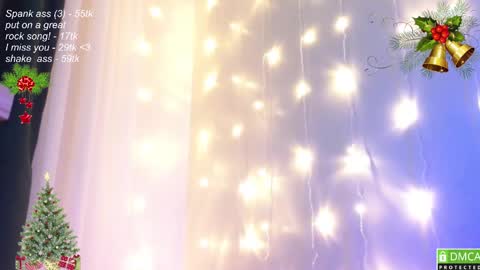 Snapshot of leia_bell chatting on 24, 12, 2024 hey Im Leia and I love rock online show from 24, 12, 2024