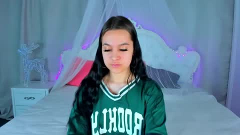 Snapshot of leiawow chatting on 6, 6, 2026 leiawow online show from 6, 6, 2026