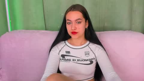 Snapshot of leiawow chatting on 22, 6, 2026 leiawow online show from 22, 6, 2026