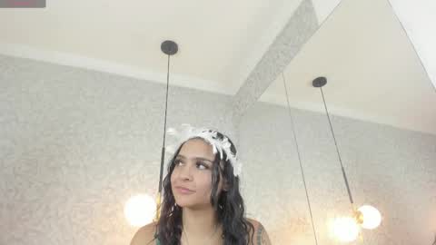 Snapshot of leigh_angels chatting on 6, 5, 2026 LEIGH ANGELS online show from 6, 5, 2026