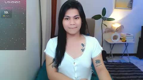 Snapshot of leighcortesi chatting on 16, 7, 2026 Cailey online show from 16, 7, 2026