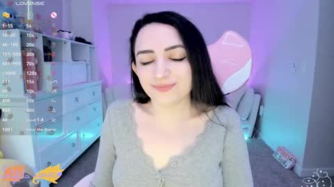 Leighla online show from 10, 10, 2025