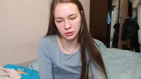 Snapshot of leila_bambi chatting on 17, 2, 2025 leila_bambi online show from 17, 2, 2025