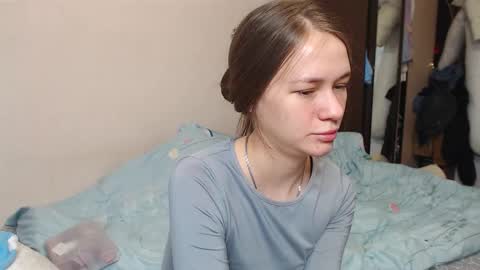 Snapshot of leila_bambi chatting on 19, 2, 2025 leila_bambi online show from 19, 2, 2025