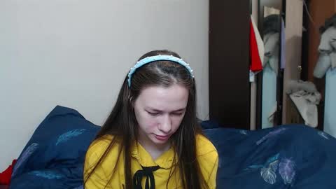 Snapshot of leila_bambi chatting on 11, 3, 2025 leila_bambi online show from 11, 3, 2025