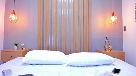 Leila online show from 6, 11, 2025