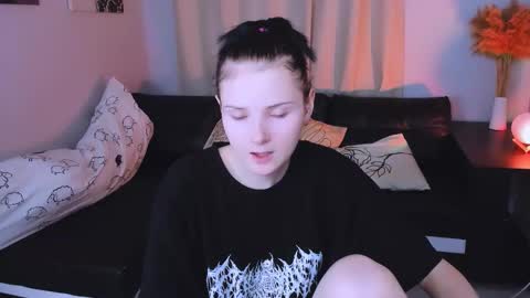 Leila online show from 27, 11, 2025