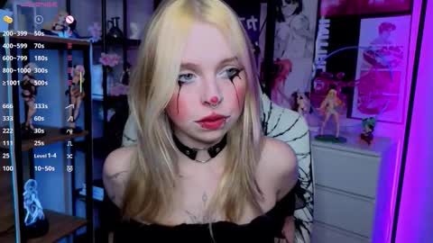 Leila online show from 7, 10, 2025