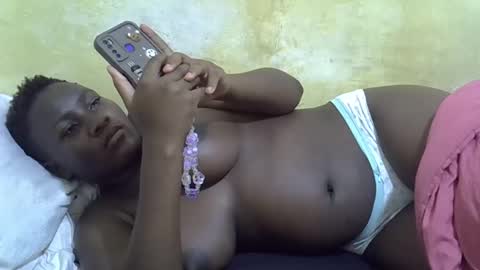 leilah_cute19 online show from 20, 4, 2026