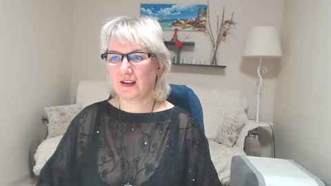 Snapshot of leilamays chatting on 14, 2, 2025 Leila Kinky online show from 14, 2, 2025