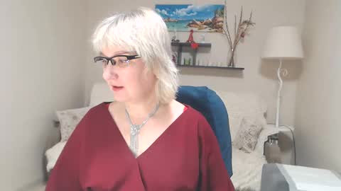 Snapshot of leilamays chatting on 17, 2, 2025 Leila Kinky online show from 17, 2, 2025
