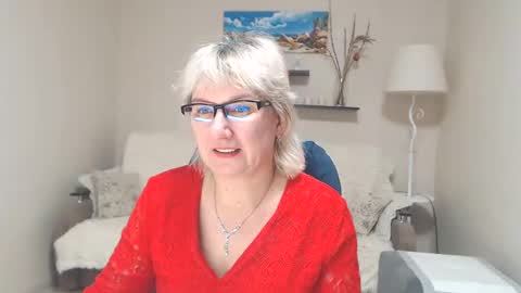 Snapshot of leilamays chatting on 18, 2, 2025 Leila Kinky online show from 18, 2, 2025