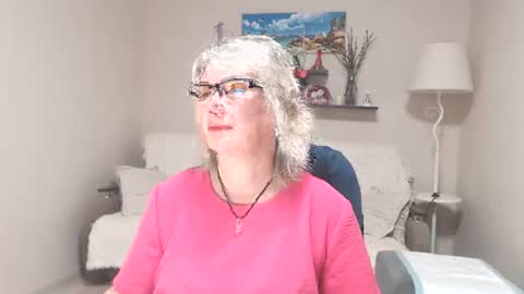 Leila Kinky online show from 29, 6, 2026