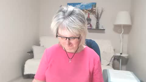 Leila Kinky online show from 29, 6, 2026