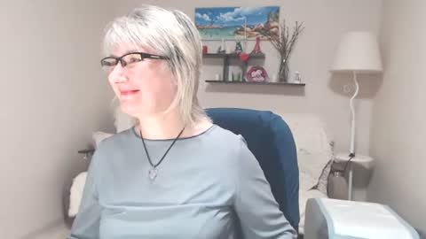 Leila Kinky online show from 30, 6, 2026