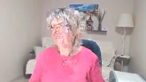 Leila Kinky online show from 7, 7, 2026