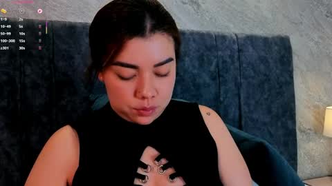 leilapons online show from 5, 4, 2026