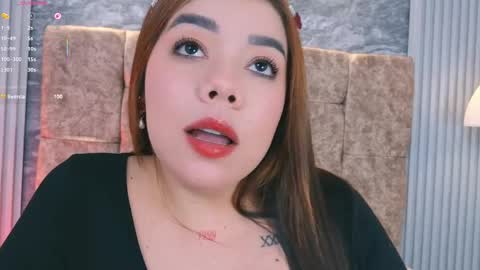 leilapons online show from 9, 4, 2026