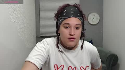 Snapshot of leilasosexy chatting on 23, 6, 2026 leilasosexy online show from 23, 6, 2026