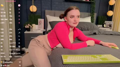 Lela online show from 17, 2, 2025