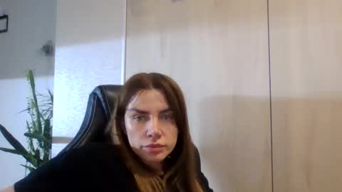 Snapshot of lena6122000 chatting on 19, 9, 2025 lena6122000 online show from 19, 9, 2025