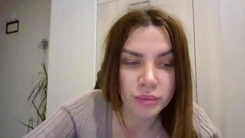 Snapshot of lena6122000 chatting on 6, 4, 2026 lena6122000 online show from 6, 4, 2026