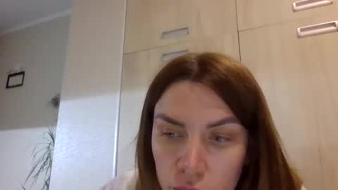 Snapshot of lena6122000 chatting on 5, 5, 2026 lena6122000 online show from 5, 5, 2026