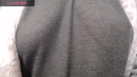 Snapshot of lenagolden chatting on 25, 11, 2025 lenagolden online show from 25, 11, 2025