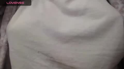 Snapshot of lenagolden chatting on 28, 11, 2025 lenagolden online show from 28, 11, 2025