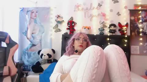 lenaleenyan online show from 15, 1, 2025