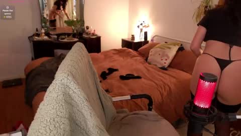 Snapshot of lenas_room chatting on 3, 7, 2026 Lenas room online show from 3, 7, 2026