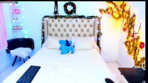 Lena  online show from 21, 12, 2025