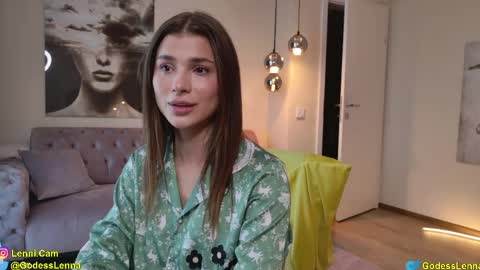 Snapshot of lenna_godess chatting on 12, 5, 2026 Lenna Goddess online show from 12, 5, 2026